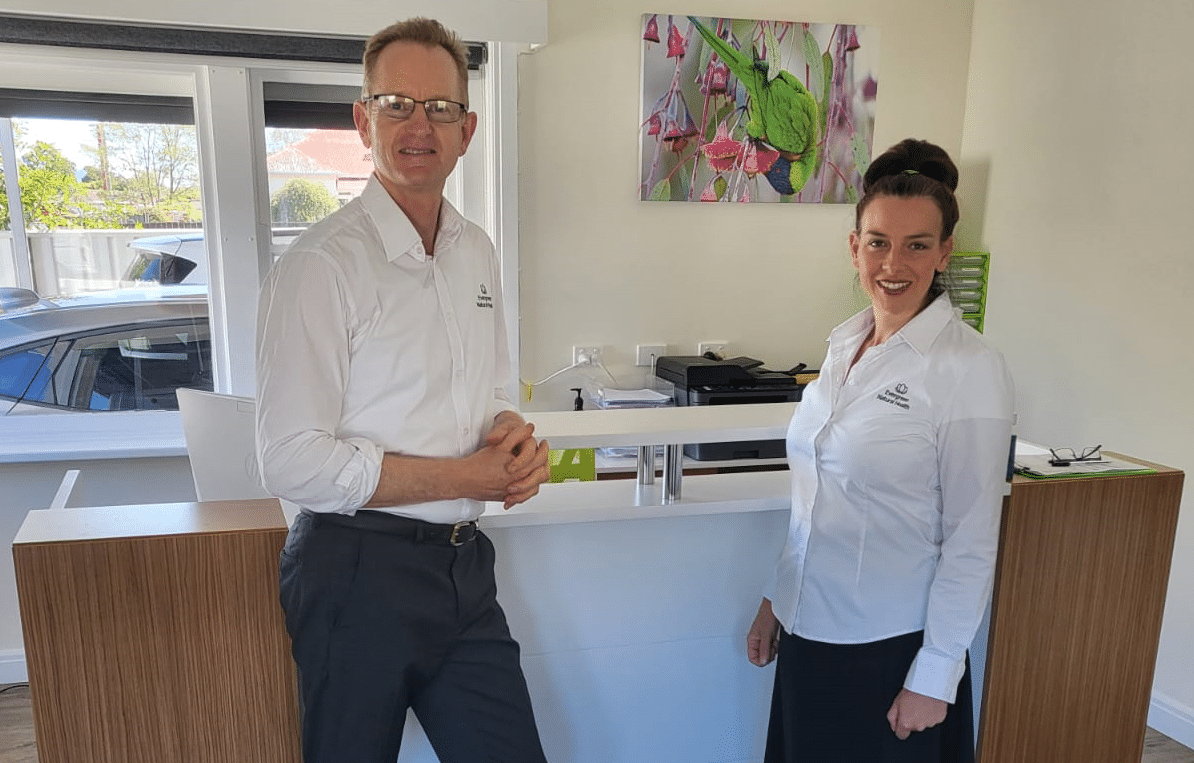 Bruce-and-Sonya-in-Reception-2